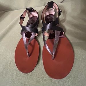 Beautiful Vince Camuto Sandals 91/2